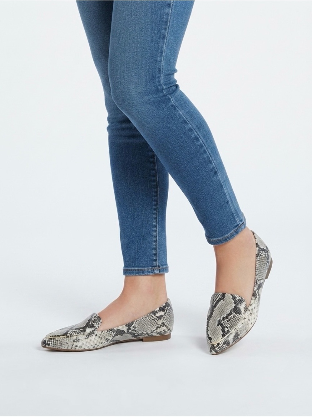 [Madden Girl] Snake Skin Printed Flats